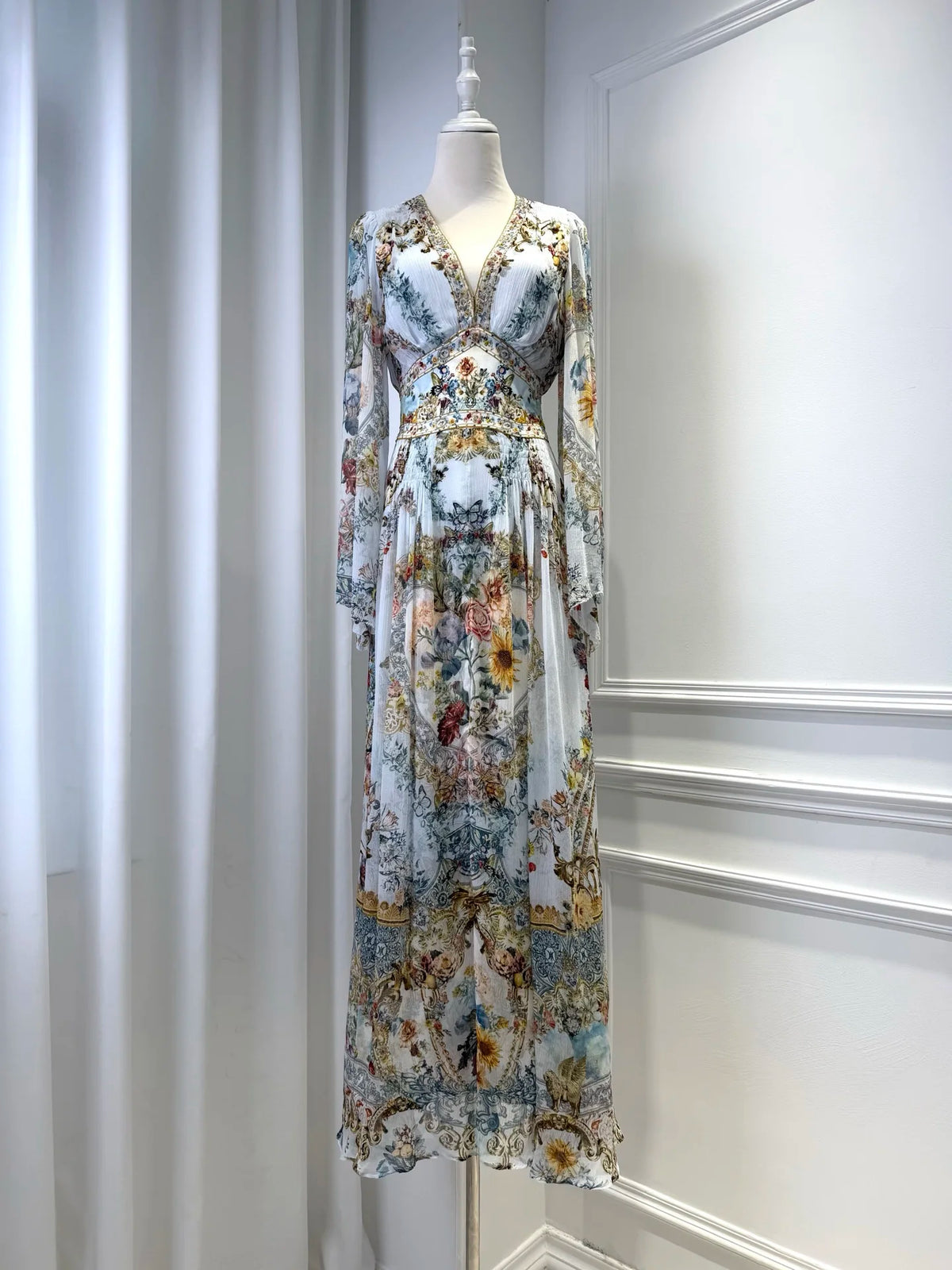 Women Floral Print Elegant Maxi Dress Spring/Summer Crystal Beaded V-Neck Flare Sleeve Elastic Waist Fashion Ladies Silk Robe