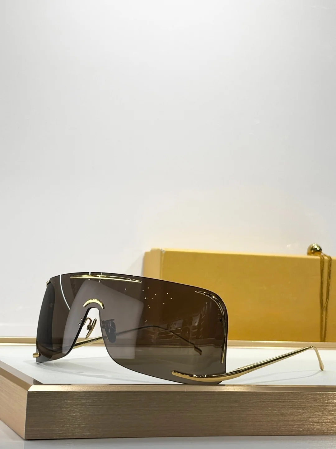 Alloy Big Frame Sunglasses for Men and Women High Quality New Fashion Brand Designer Retro UV400 Outdoor Eyeglasses