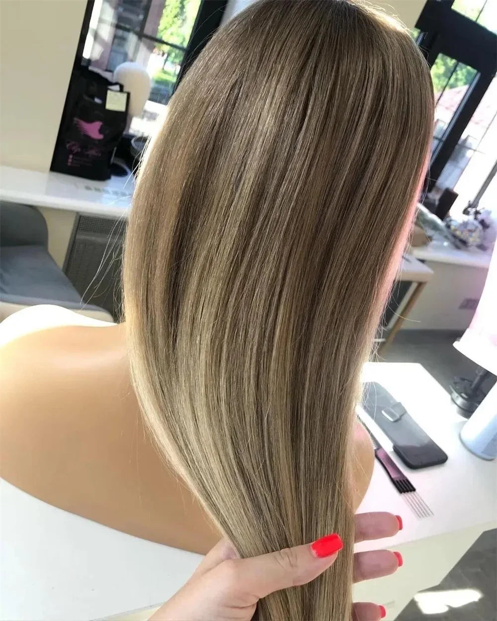 Glueless Long Soft Ombre Blond 5x5 Silk Base Straight Natural  Jewish Human Hair Wig Baby Hair HD Lace European Hair Preplucked